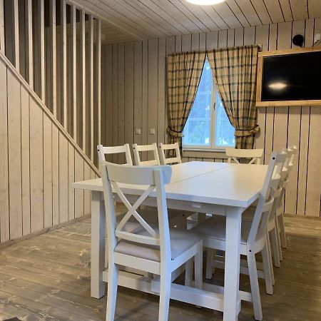 Peipsi Homestay Kuru Luaran gambar